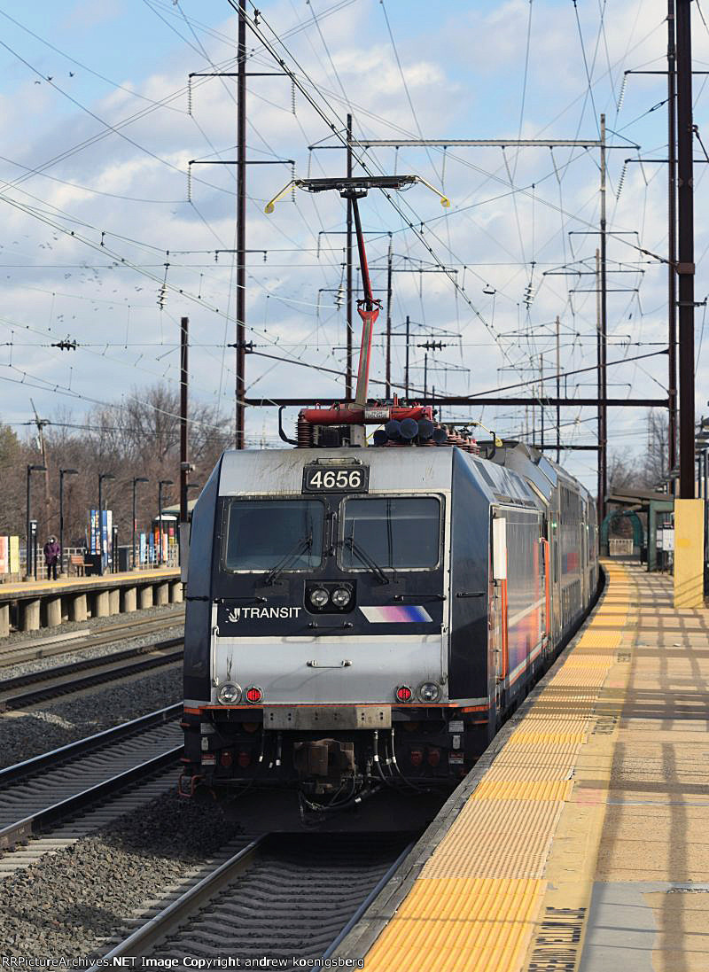 NJT 4656